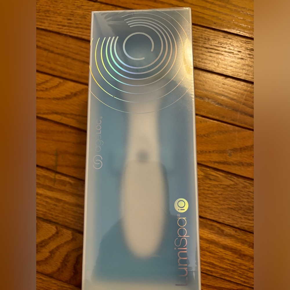 NuSkin IO Lumi Spa